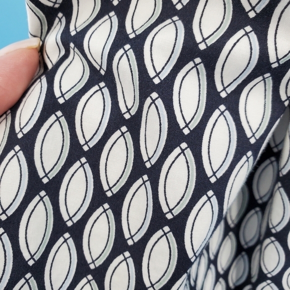 GAP stretch black and white pleated skirt 14 - Picture 6 of 14